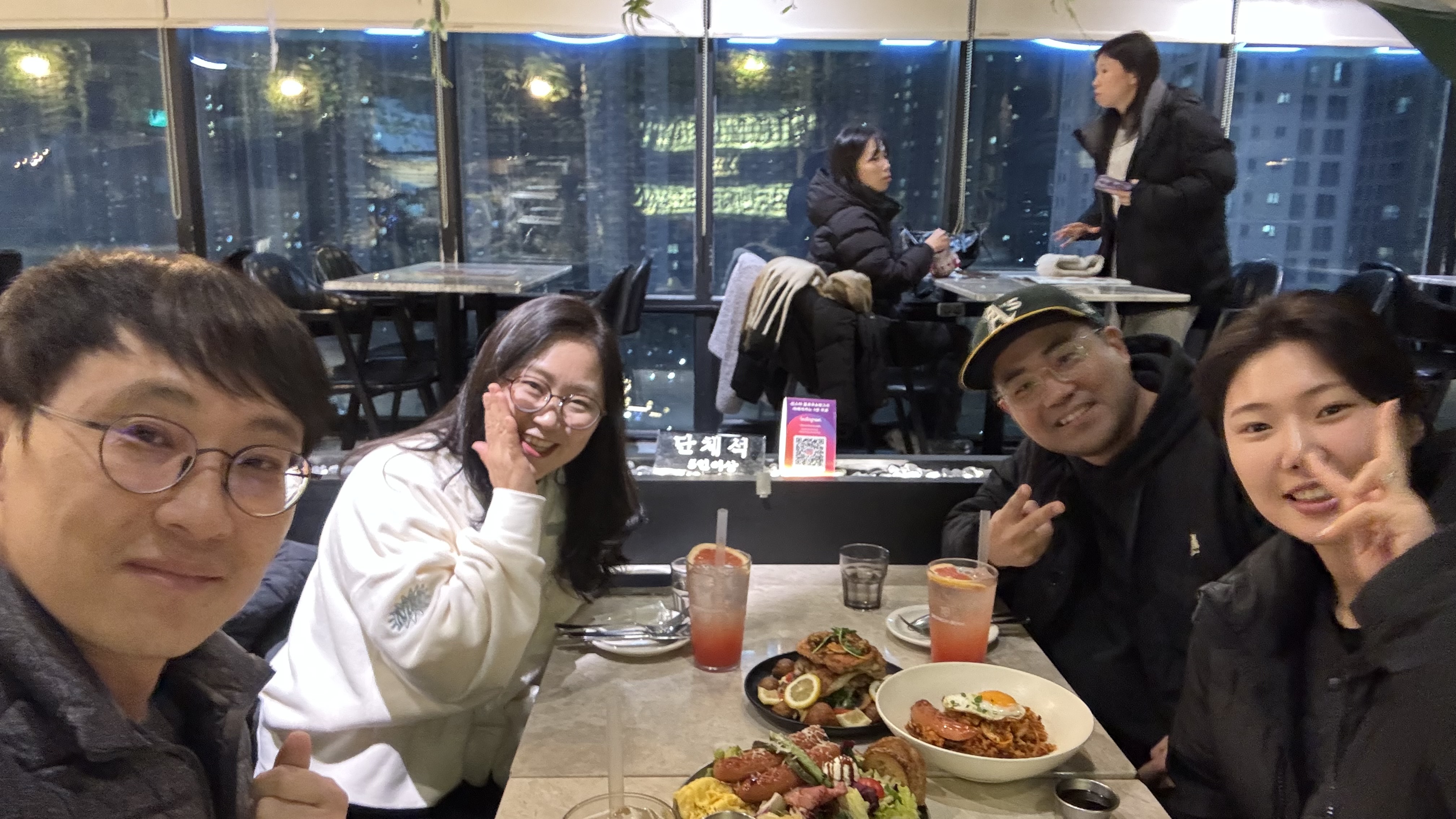 예배자로 섬기고, 예배자를 세우고 싶어서..